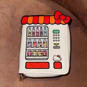 Box lunch Exclusive Hello Kitty Wallet